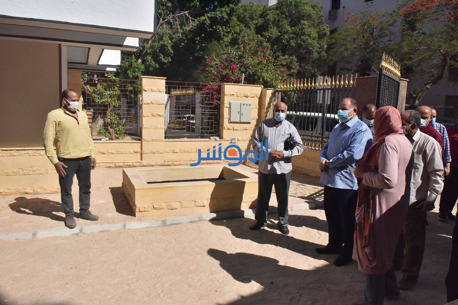 محافظ_أسيوط_يتفقد_التطوير_بمقر_مكتبة_مصر_العامة_(1)