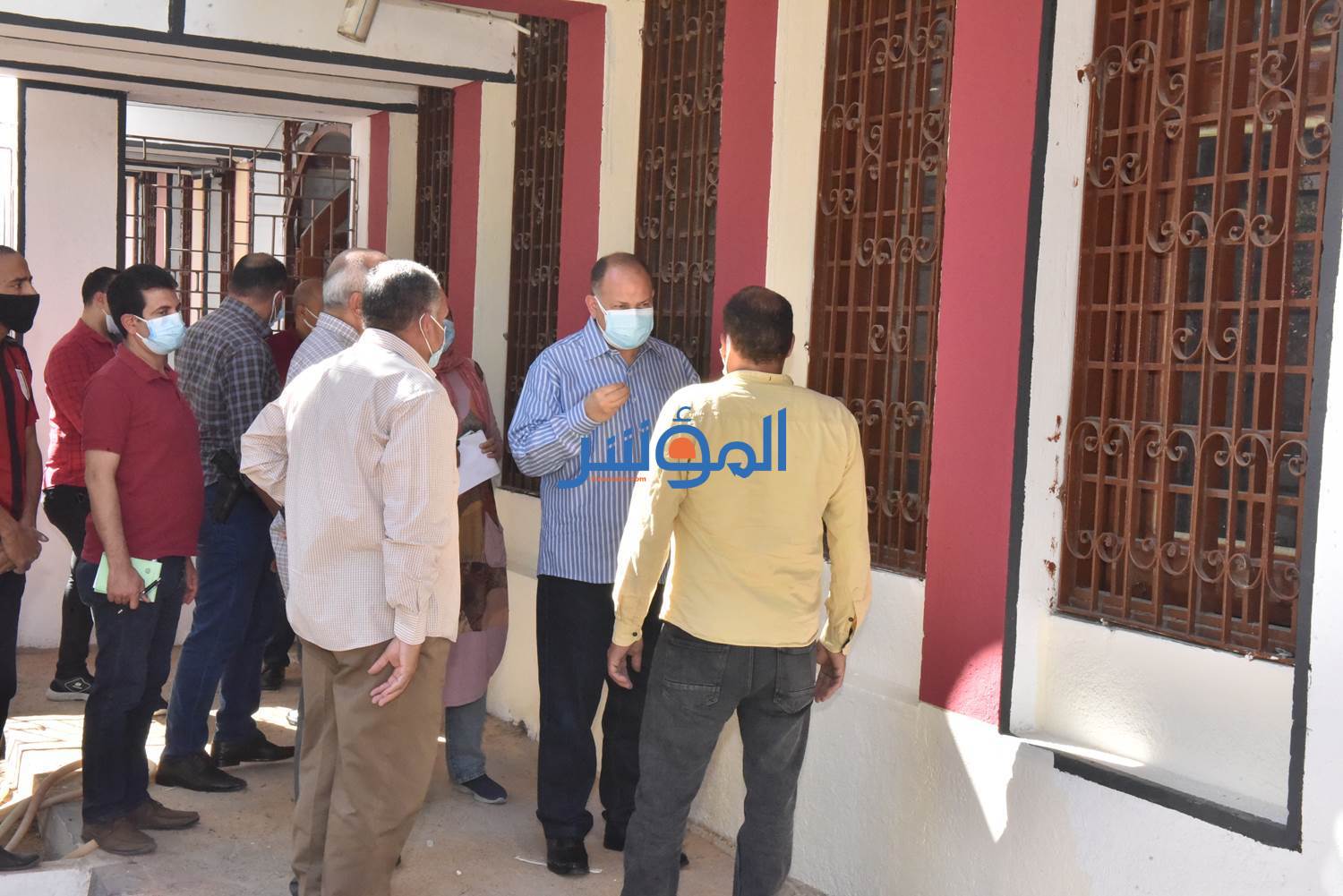 محافظ_أسيوط_يتفقد_التطوير_بمقر_مكتبة_مصر_العامة_(5)