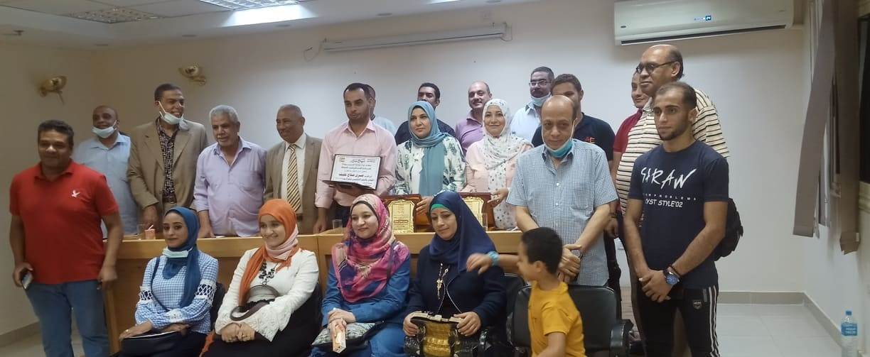 196083622_228300462438568_42246127271081865_n