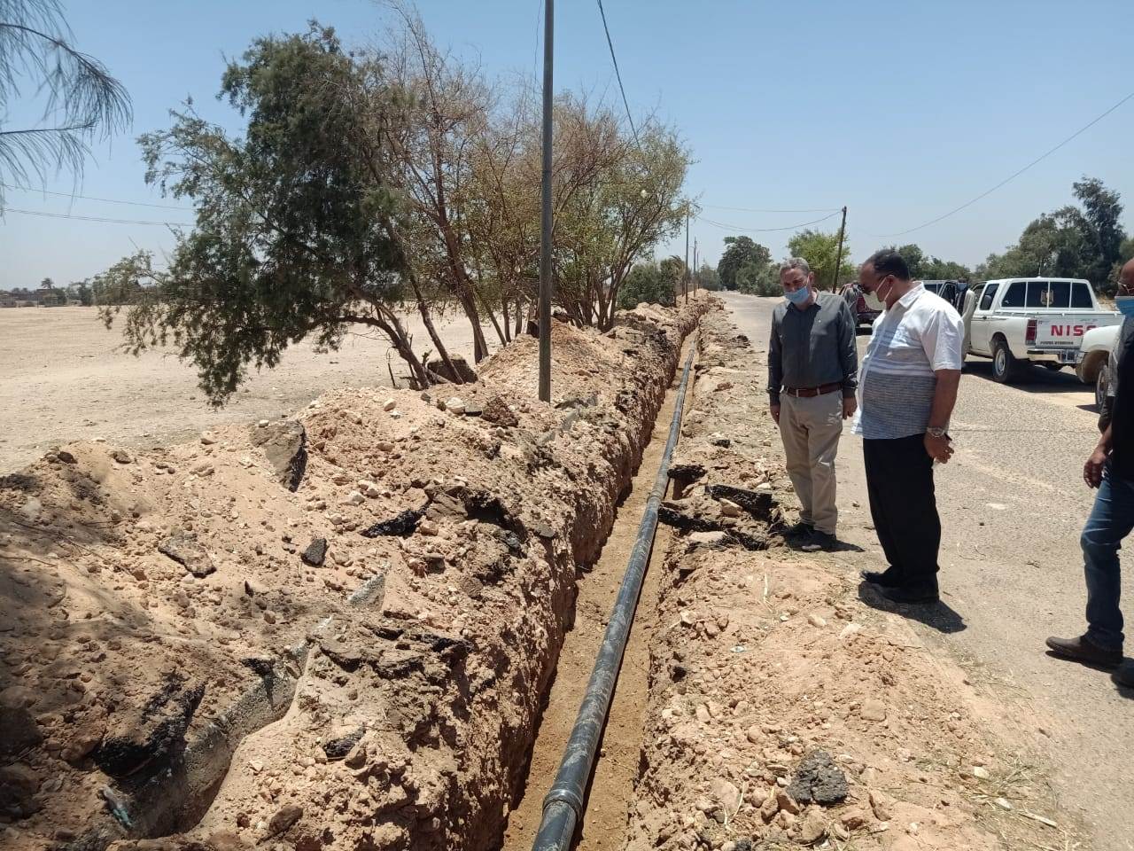 السكرتير_المساعد_يتفقد_مشروعات_حياة_كريمة_بمركز_أبنوب_(6)