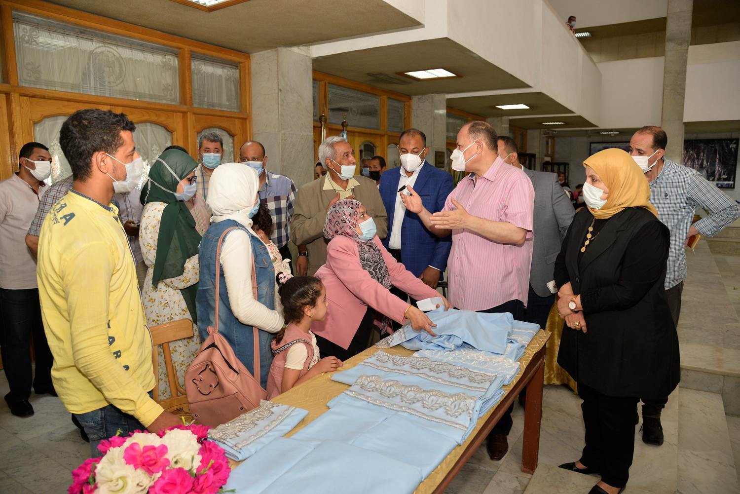 محافظ_أسيوط_يعلن_دعمه_الكامل_لذوات_الهمم_والسيدات_المعيلات_في_إقامة_مشروعات_صغيرة_ومتناهية_الصغر_(5)