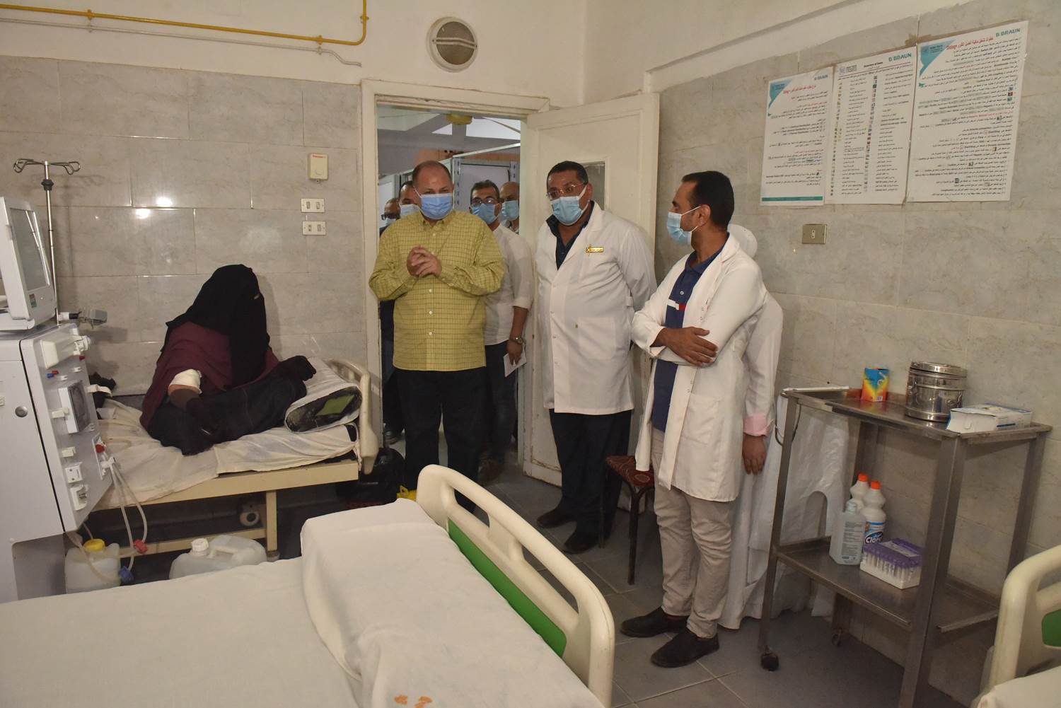 محافظ_أسيوط_يتفقد_انشاء_مستشفى_ساحل_سليم_النموذجي_الجديد_ويتابع_سير_العمل_بالمستشفى_المركزي_(21)