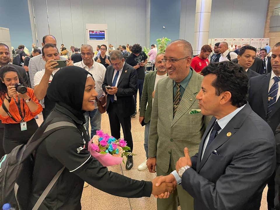 305A3658-4766-494F-AC46-8196F1CCE711 305A3658-4766-494F-AC46-8196F1CCE711