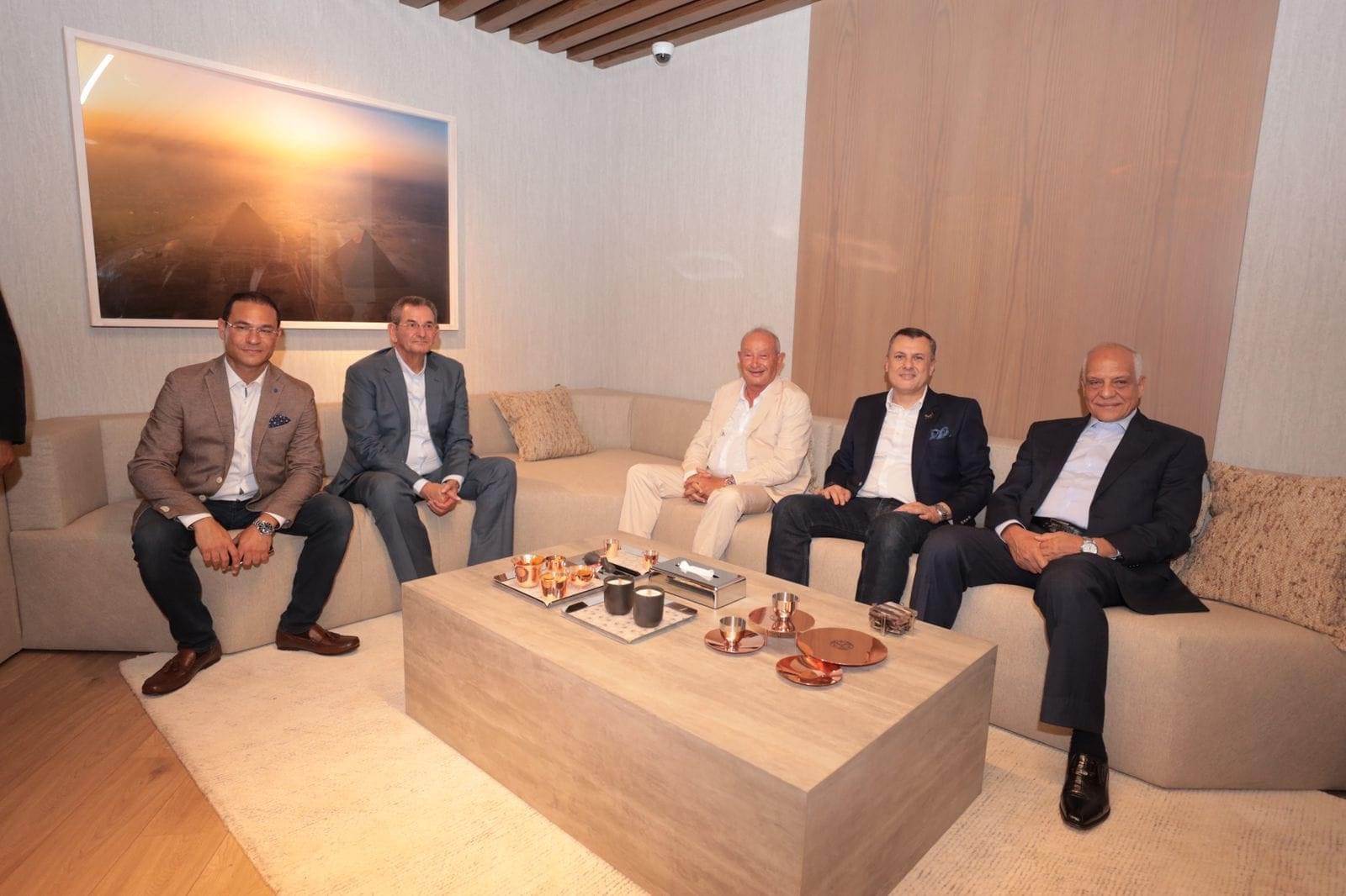 5FBD5C28-003C-45CA-8DE4-5B01164C3522 5FBD5C28-003C-45CA-8DE4-5B01164C3522