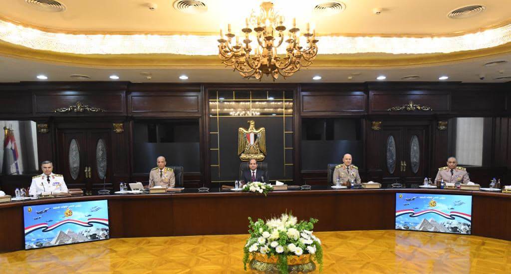 الرئيس_عبد_الفتاح_السيسي_يزور_قبري_السادات_وعبد_الناصر_7 الرئيس_عبد_الفتاح_السيسي_يزور_قبري_السادات_وعبد_الناصر_7