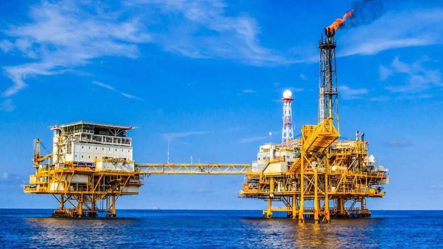 كيف أشعل "الغاز الطبيعي" الصراع بين "إيجاس" و4 شركات أسمدة؟