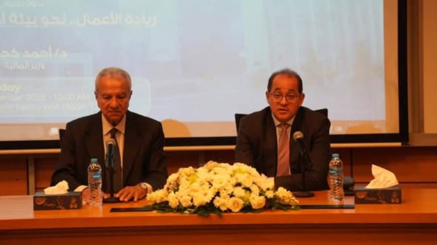 وزير المالية: 4 مليارات دولار تراجع في الدين الخارجي لمصر