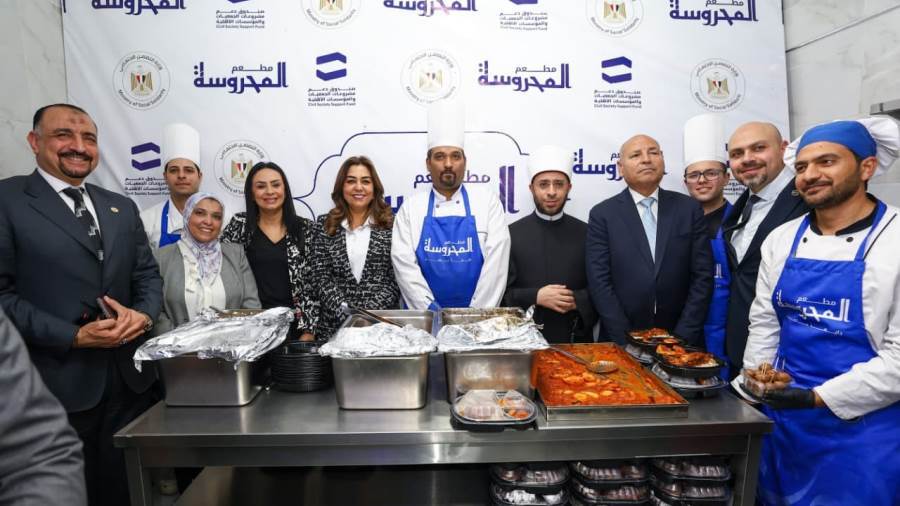 وزراء التنمية المحلية والتضامن والأوقاف ومحافظ القاهرة يفتتحون مطبخ "المحروسة" للإطعام برمسيس