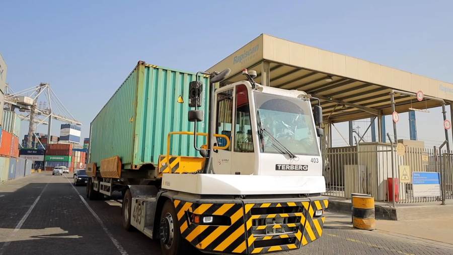 «النقل» تخطط لإنشاء منطقة لوجستية للتجارة الإلكترونية في العاصمة الجديدة