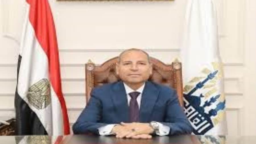 محافظ القاهرة يجري حركة محدودة لرؤساء الأحياء لتعزيز التنمية والخدمات