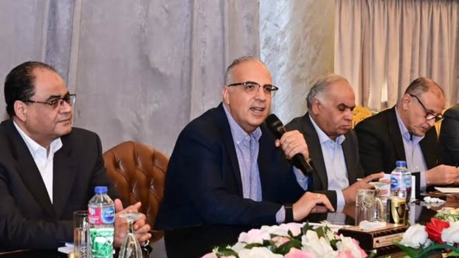 " الري": تؤكد أهمية إدارة المنظومة المائية بشكل يضمن توصيل المياه للمنتفعين