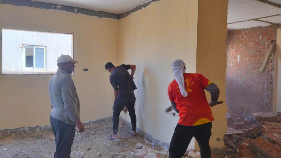 المهندس محمد زكريا: إزالة فورية للمخالفات ورفع كفاءة الطرق بالشروق