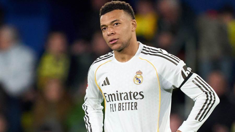 من صفقة الحلم إلى موسمين صفريين.. نحس مبابي يضرب ريال مدريد