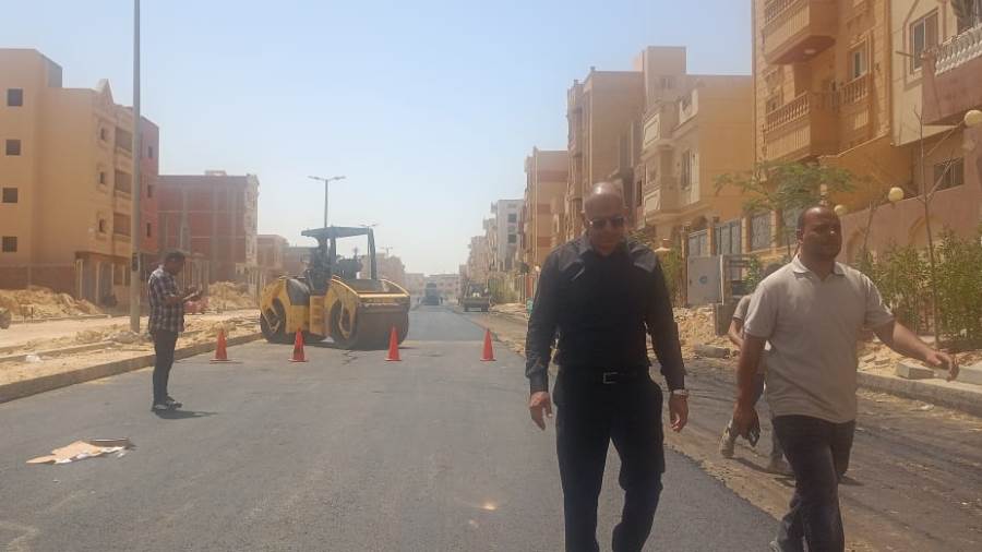 المهندس السيد أمين: إعادة تأهيل شاملة للطرق وإزالة الإشغالات بمدينة بدر