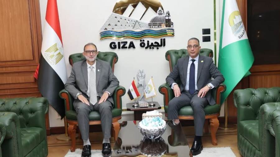 تعاون بين "سلامة الغذاء" و"الجيزة" لتعزيز الرقابة على الأسواق ودعم صغار المنتجين