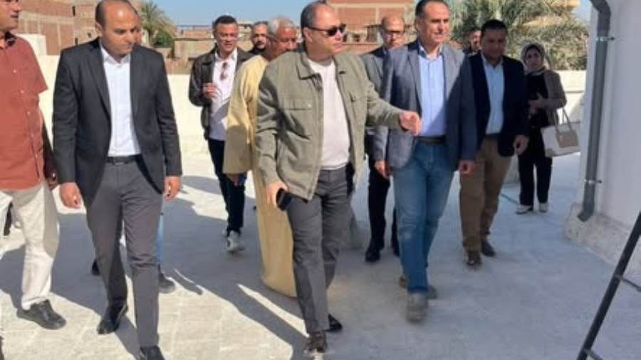 عمرو عبد المنعم: مركز الحرف التراثية بميدوم يشارك في «بازار صعيد مصر»