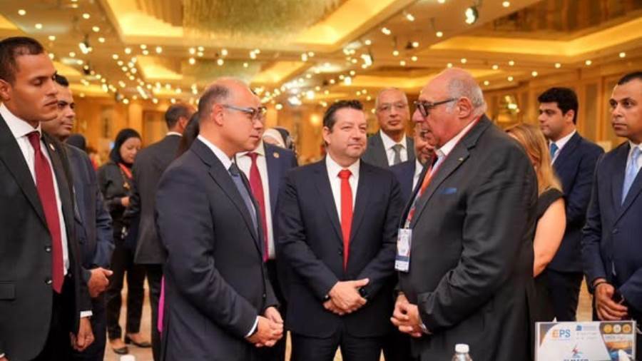 للوصول لـ 7.5 مليار دولار..الاستثمار: دعم كامل للمصدرين لتعزيز تنافسية المنتج المصري