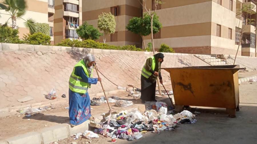 تكثيف حملات النظافة بأحياء مدينة حدائق أكتوبر 