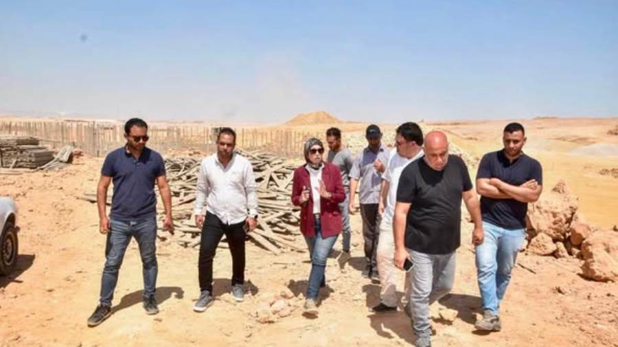 المهندسة أسماء مخلوف: تتابع تنفيذ مشروع «ديارنا» للإسكان المتوسط بالسويس الجديدة