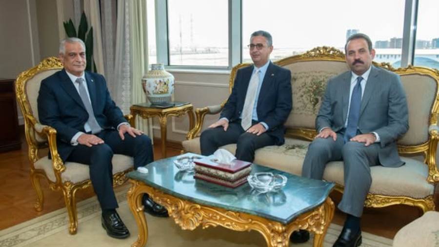 خطط حكومية لتطوير البنية الأساسية لإنتاج وتداول وتخزين السلع.. تعرف على التفاصيل