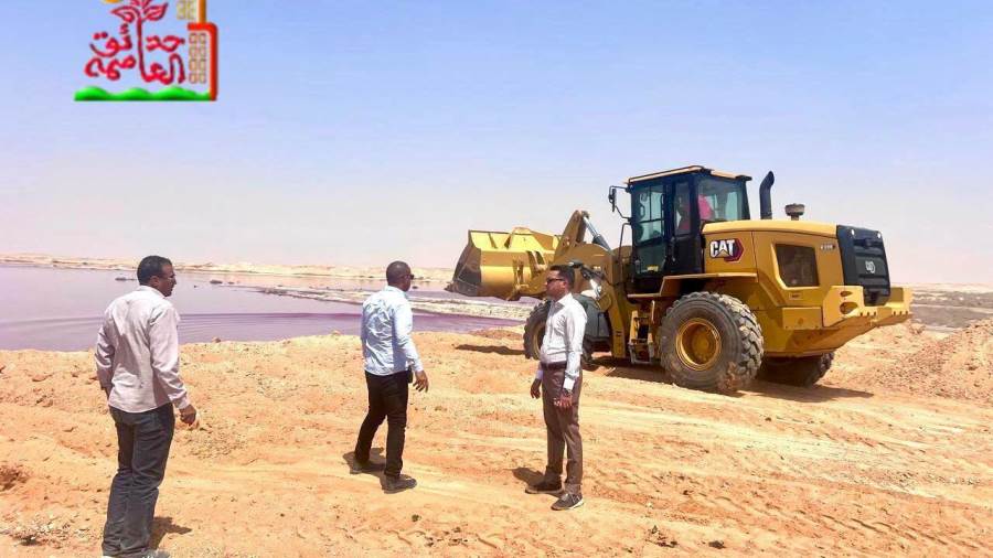 المهندس أحمد العربي يتابع التخلص الآمن من الصرف الصناعي بحدائق العاصمة 