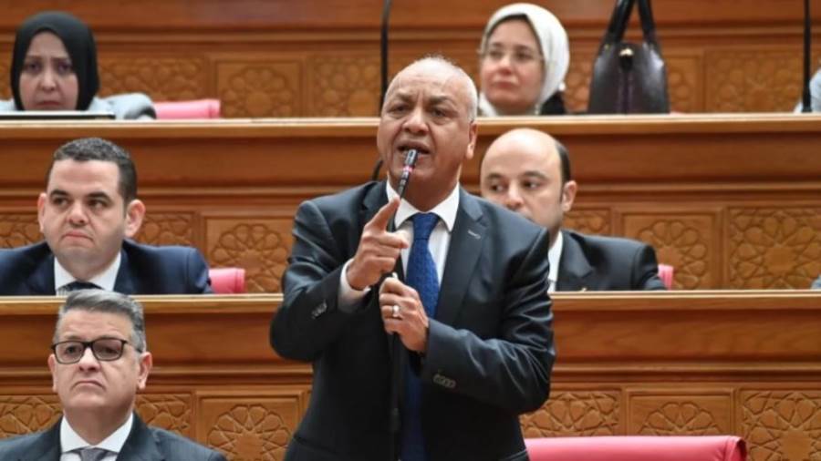 مصطفى بكري يوضح سبب استمرار جلسات البرلمان 3 أيام للتصويت على إرسال قوات للسعودية