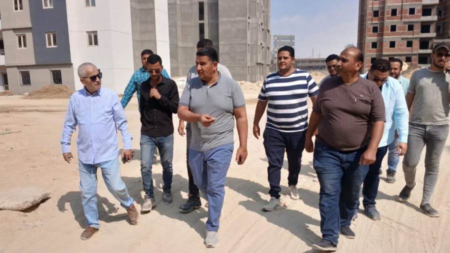  المهندس أحمد عبدالجابر يتفقد وحدات "سكن لكل المصريين" ببنى سويف الجديده