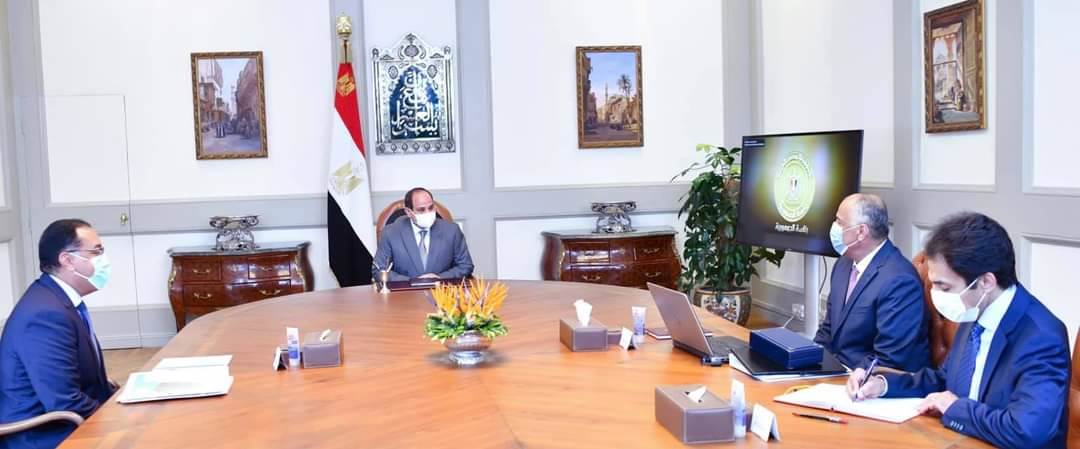 خلال اجتماع الرئيس السيسي بمحافظ البنك المركزي طارق عامر