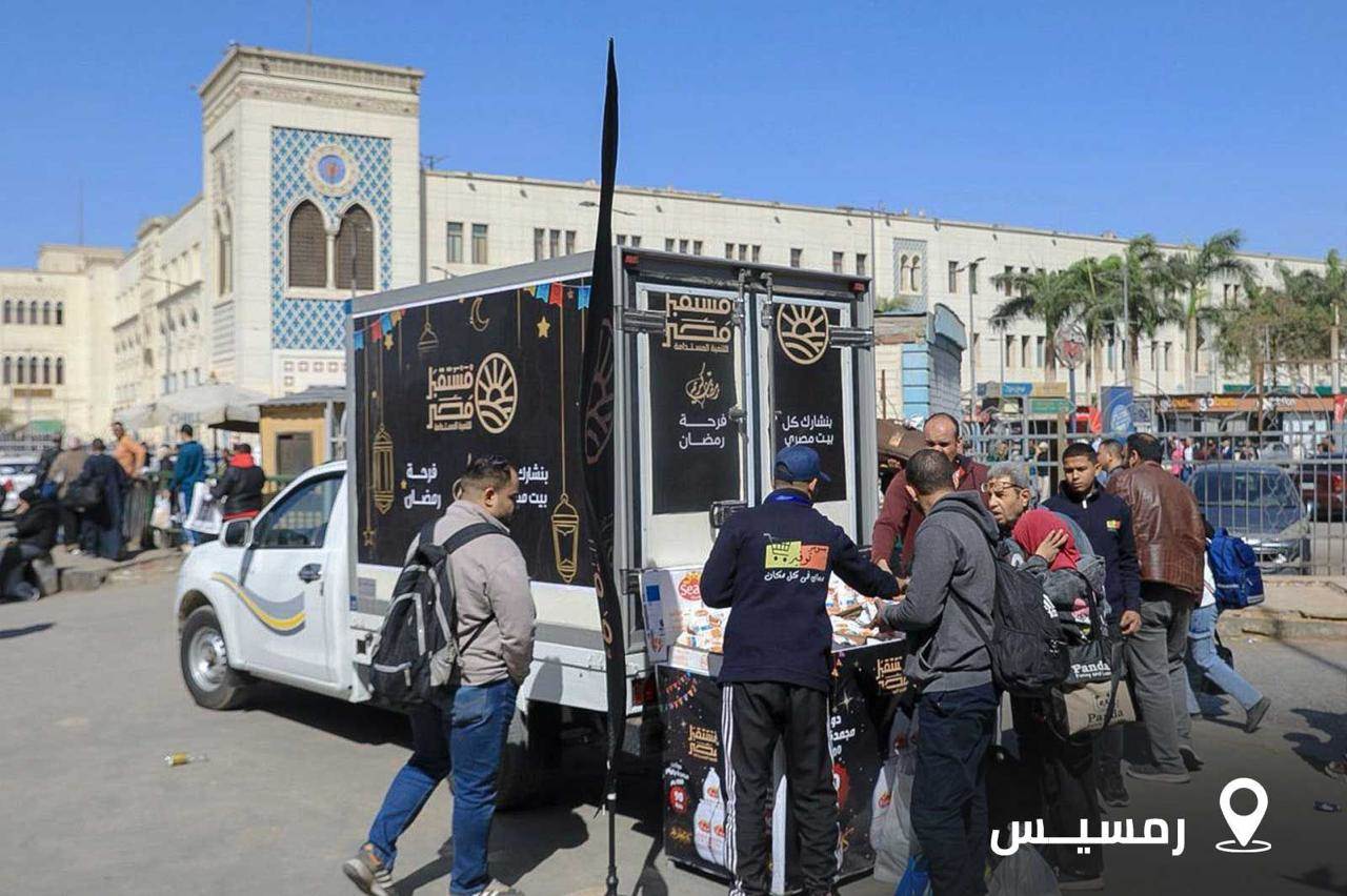 سيارة جهاز مستقبل مصر في ميدان رمسيس