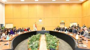 «الإسكان» تستقبل وفد من مسئولي شركة «أكور» العالمية لبحث التعاون في الفنادق