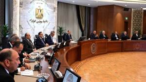 رئيس الوزراء يلتقي رؤساء اللجان النوعية بمجلس النواب