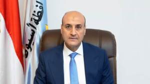 محافظ أسيوط: تجهيز 169 ساحة و2677 مسجدًا لصلاة عيد الفطر