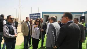 د.منال عوض تتفقد مصنع شركة (إيكوم) للمخلفات والمجمع المتكامل بالعاشر من رمضان