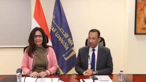  "الاتصالات" و"الثقافة" يبحثان استخدام الذكاء الاصطناعي في الترجمة الآلية للكتب وإنتاج الصوتيات