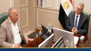 وزير البترول يبحث مع "السويدي إلكتريك" تسريع تنفيذ مجمع الصناعات الفوسفاتية بالسخنة