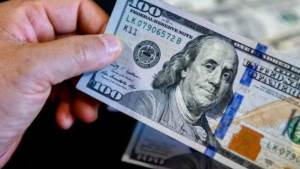 سعر الدولار اليوم الأحد 3 مايو 2025 في البنوك المصرية
