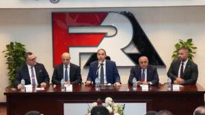 الحكومة تعلن نجاح القيد المؤقت لـ 16 شركة في البورصة