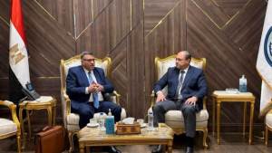 إنشاء مصنع جديدة للورق بقنا بواسطة الزراعة المرتبطة