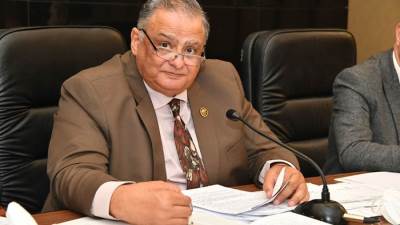 «دستورية وتشريعية البرلمان» توافق على منحة إسبانيا للمعهد القومي للحوكمة
