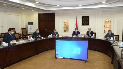 وزيرا الإسكان يتابع خطط التنمية بساحل البحر الأحمر وجنوب سيناء