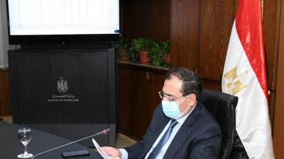 وزير البترول يتابع التوسع بمحطات تموين وتحويل السيارات للغاز