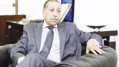 «حسن حسين» يعتذر عن الاستمرار في منصبه بـ«الأولى»
