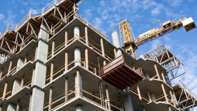 عاملين بالقطاع العام للإسكان والتعمير