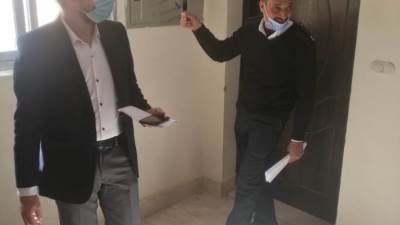 حملة مفاجئة للتفتيش على وحدات الإسكان المخالفة بحدائق أكتوبر (صور)