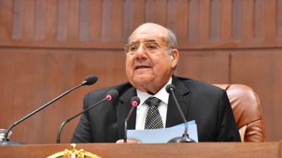 الشيوخ يوافق على قانون انشاء صندوق الوقف الخيري برئاسة رئيس الوزراء