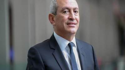 ناصف ساويرس.. «بيزنس مان» لا يتنازل عن صدارة «أثرياء العرب»