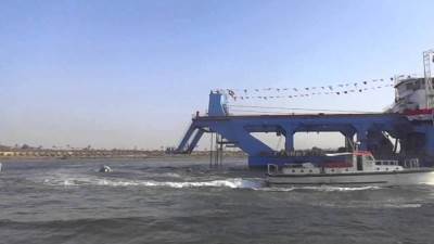 "مميش" أضخم كراكات الشرق الأوسط تدخل خدمة قناة السويس