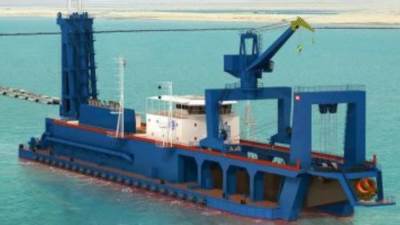 طولها 147.4متر.. 8 معلومات عن الكراكة الأضخم «مهاب مميش»