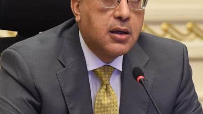 مدبولي" يهنئ الرئيس السيسي بمناسبة حلول شهر رمضان