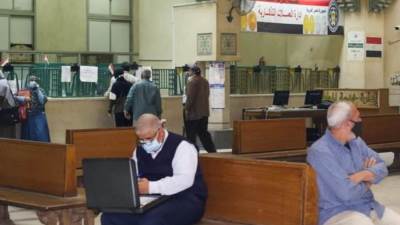 ممولون: «الإقرارات الإلكترونية» توفير للوقت والجهد.. وإنقاذ من مقصلة «الوسطاء»